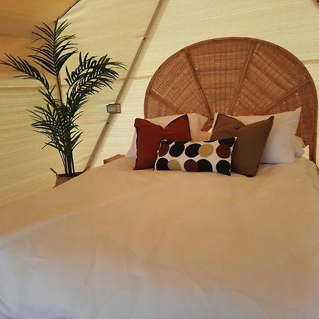 Tranquilo - Dead Sea Glamping Hotel Metzoke Dragot ภายนอก รูปภาพ